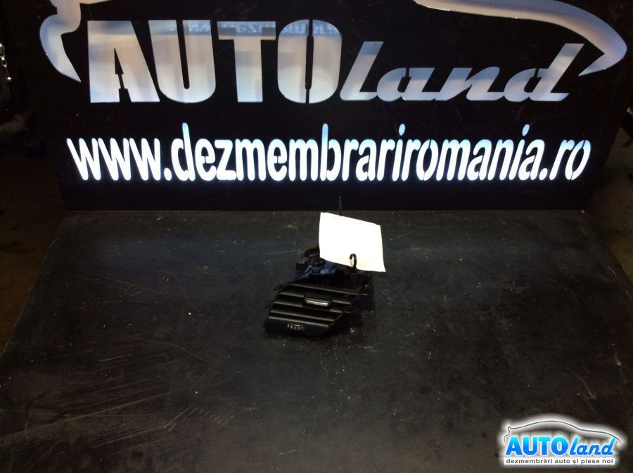8k1820901f Grila Ventilatie Bord Audi A4 8K 2007