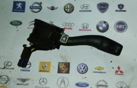 8p0953519 maneta stergatoare audi a3 8P motor 2.0tdi bkd