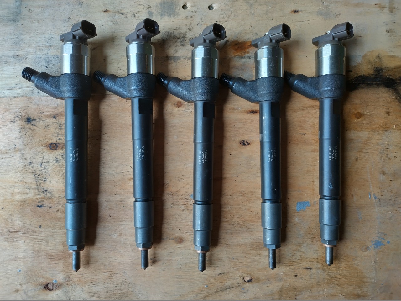 95521533 55578075 DCRI301030 Denso Injector Opel Astra J K Insignia B Mariva B Mokka 1.6 CTDI / 1.6