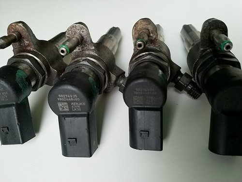 9802448680 9674973080 VDO Injector Cetroen Peugeot Ford Volvo 1.6 A2C59513556