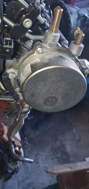 9H2Q-2A451-BE Pompa Vacuum Land Rover/ Jaguar 3.0 d tip motor 306DT