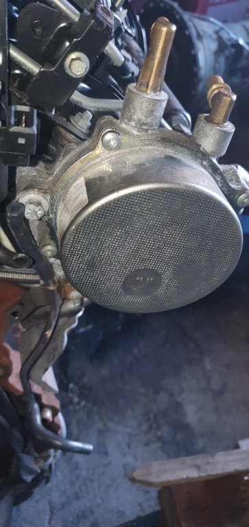 9H2Q-2A451-BE Pompa Vacuum Land Rover/ Jaguar 3.0 d tip motor 306DT