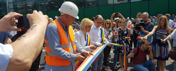 A 8-a minune a lumii este gata: Pasajul Piata Sudului a fost dat in folosinta complet