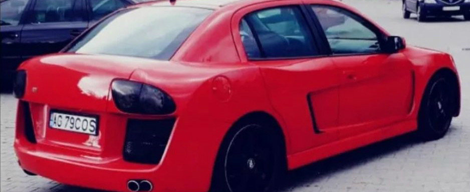 A ajuns vedeta pe internet. Un roman isi vinde masina, un Opel Astra "model unicat" si "cipat" A ajuns vedeta pe internet. Un roman isi vinde masina, un Opel Astra "model unicat" si "cipat"