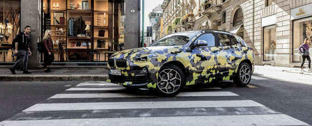 A atras toate privirile. BMW a scos noul X2 la plimbare prin Milano imbracat la patru ace