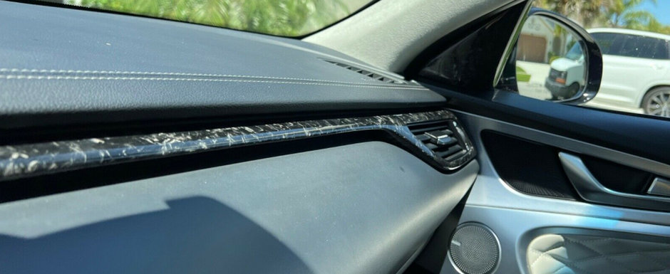 A bagat toti banii in el si l-a tunat ca in reviste. Super-sedanul cu motor V6 twin-turbo, suspensie pe aer si interiorul plin de carbon forjat este acum de vanzare A bagat toti banii in el si l-a tunat ca in reviste. Super-sedanul cu motor V6 twin-turbo, suspensie pe aer si interiorul plin de carbon forjat este acum de vanzare