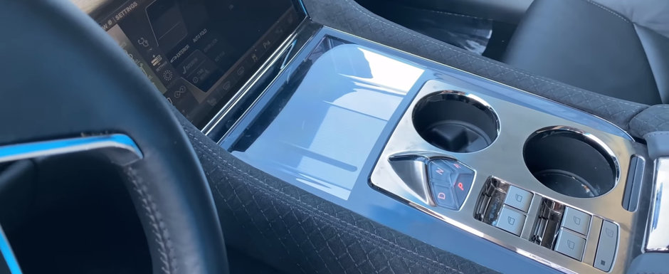 A costat peste 100.000 de dolari in 2012, insa acum se vinde la pret de Volkswagen Golf. POZE REALE A costat peste 100.000 de dolari in 2012, insa acum se vinde la pret de Volkswagen Golf. POZE REALE