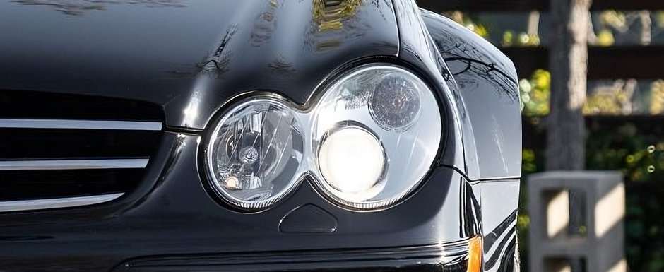 A fost candva cel mai ciudat Mercedes de pe strazi. Modelul din 2008 s-a vandut fara bancheta spate A fost candva cel mai ciudat Mercedes de pe strazi. Modelul din 2008 s-a vandut fara bancheta spate