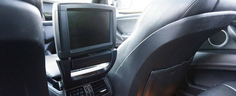 A fost candva cel mai puternic SUV de pe strazi, insa astazi se vinde la pret de Dacie. POZE REALE A fost candva cel mai puternic SUV de pe strazi, insa astazi se vinde la pret de Dacie. POZE REALE