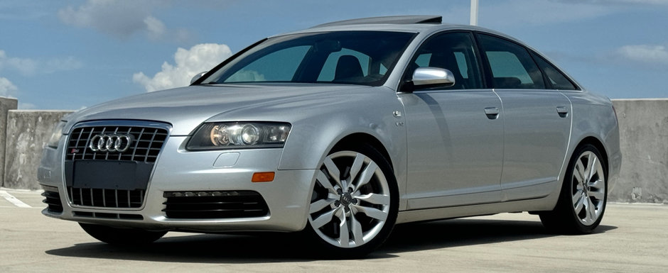 A fost candva cel mai spectaculos sedan de pe strazi. Modelul din 2008 are motor de Lamborghini A fost candva cel mai spectaculos sedan de pe strazi. Modelul din 2008 are motor de Lamborghini