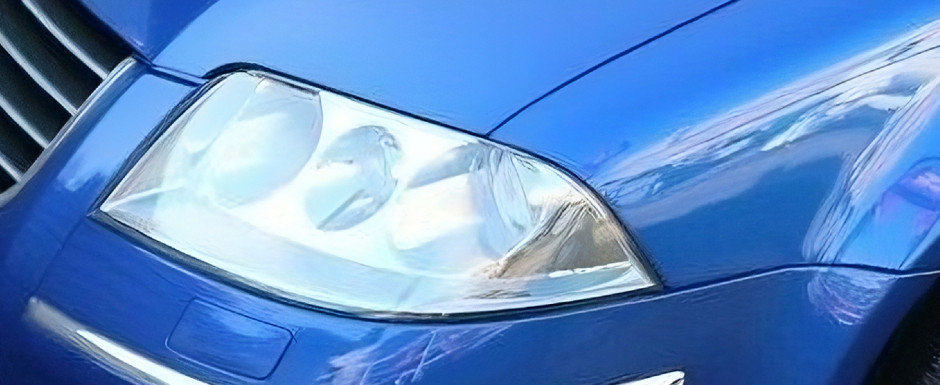 A fost candva cel mai tare Passat de pe strazi. Modelul din 2004 are motor W8 si 300 km/h in bord A fost candva cel mai tare Passat de pe strazi. Modelul din 2004 are motor W8 si 300 km/h in bord