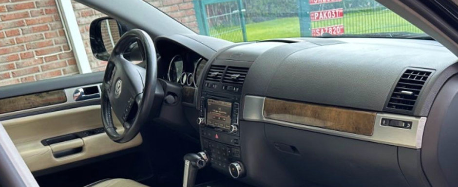 A fost candva cel mai tare SUV de pe strazi. Modelul din 2007 are motor V10 pe motorina si a tras un avion de 155 de tone dupa el A fost candva cel mai tare SUV de pe strazi. Modelul din 2007 are motor V10 pe motorina si a tras un avion de 155 de tone dupa el