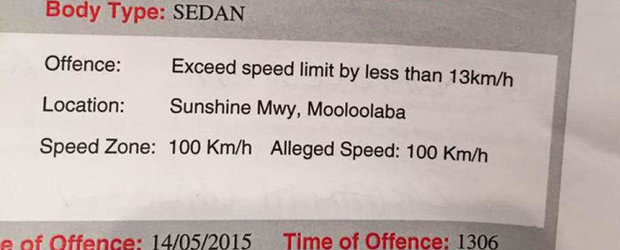 A luat amenda pentru ca a mers cu 100 km/h intr-o zona de... 100 km/h