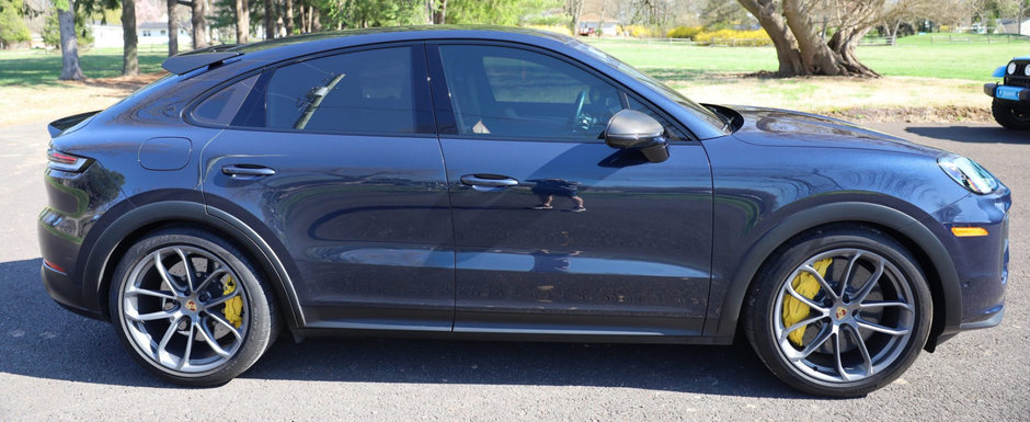A platit aproape 240.000 de dolari pe un Porsche Cayenne, dar dupa doar un an si 13.000 de kilometri parcursi a primit cu peste 63.000 de dolari mai putin pe SUV-ul german A platit aproape 240.000 de dolari pe un Porsche Cayenne, dar dupa doar un an si 13.000 de kilometri parcursi a primit cu peste 63.000 de dolari mai putin pe SUV-ul german