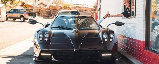 A platit o avere pe acest Pagani, dar nu-l menajeaza. Tocmai a traversat tara cu hypercar-ul italian