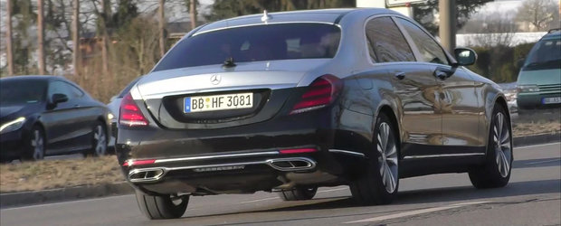 A surprins pe strazi noua masina de lux de la Mercedes. Cum arata aceasta dupa ce a primit o caroserie in doua culori