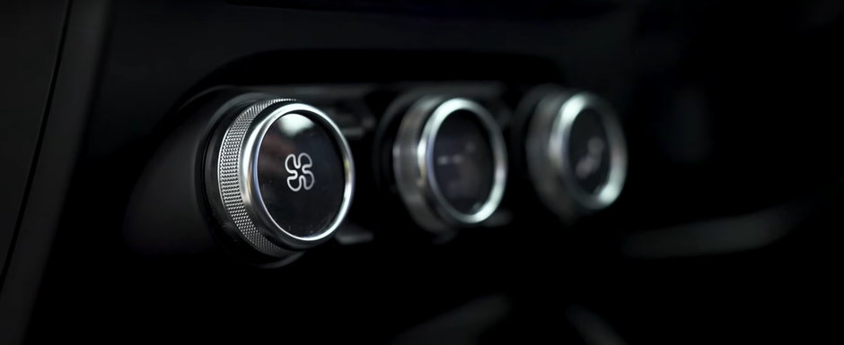 A testat, in sfarsit, noua Dacia Duster Facelift. "Nu gasesti asta decat pe masinile de lux" A testat, in sfarsit, noua Dacia Duster Facelift. "Nu gasesti asta decat pe masinile de lux"