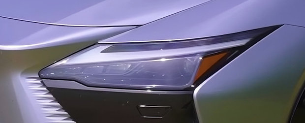 A testat, in sfarsit, primul Lexus cu propulsie electrica. "Calitatea materialelor interioare este absolut incantatoare"