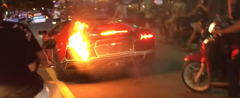 A vrut sa se dea mare cu masina lui, dar nu i-a iesit. AVENTADOR-ul a luat foc din cauza evacuarii A vrut sa se dea mare cu masina lui, dar nu i-a iesit. AVENTADOR-ul a luat foc din cauza evacuarii