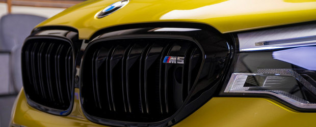 A vrut sa stie toata lumea ce masina conduce, asa ca si-a comandat un M5 in nuanta Austin Yellow. POZE REALE