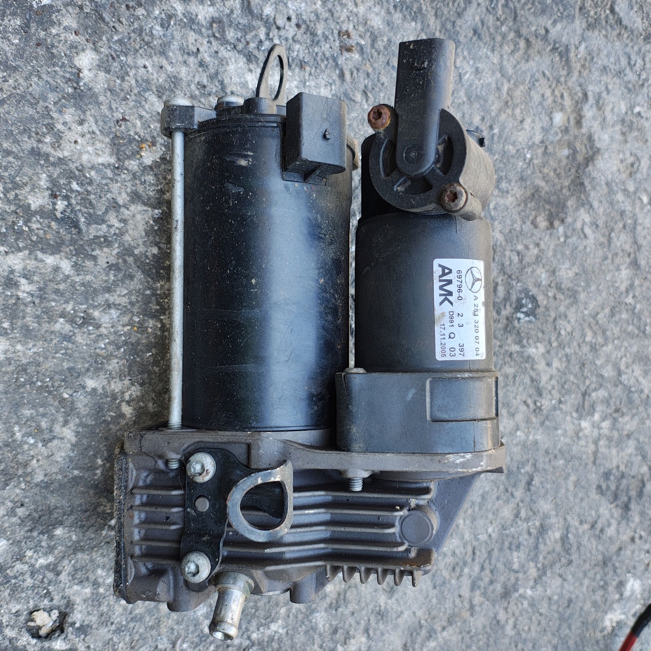 A2513200704 A2513201204 A2513200904 AMK Compresor Airmatic Mercedes R Class Original