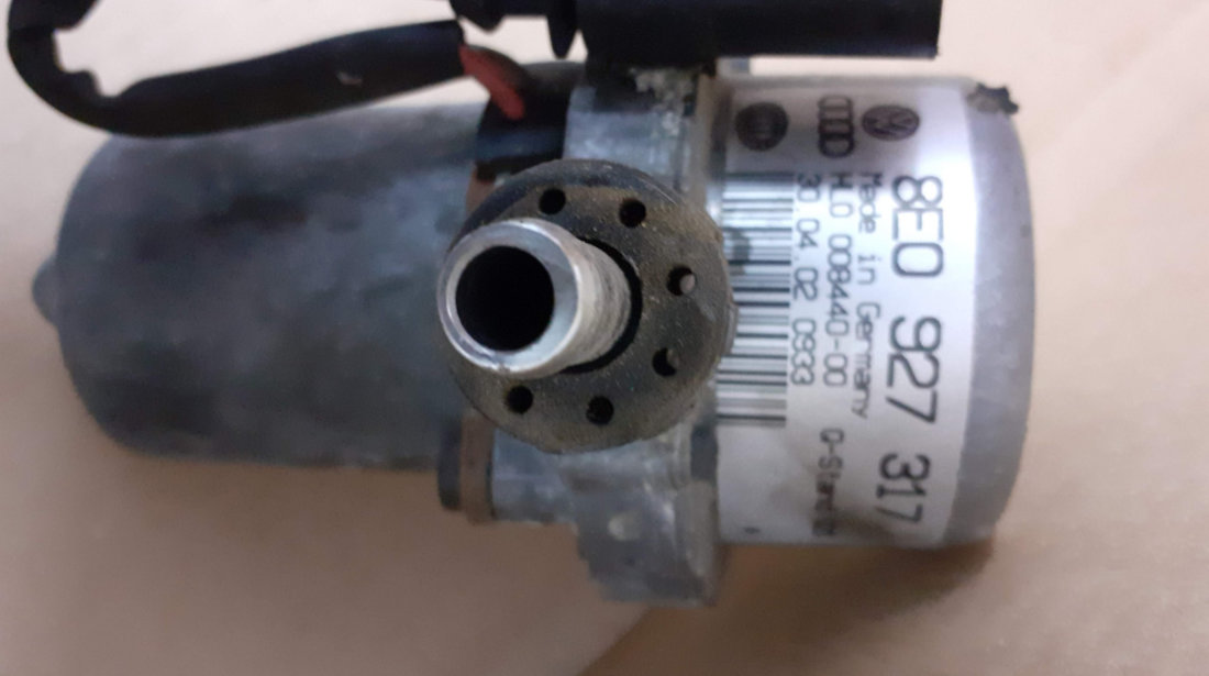 A8-981 POMPA VACUUM ELECTRICA A4 A6 A8 Q7 TOUAREG PORSCHE PASSAT 8E0 927 317 HLO 008440-00