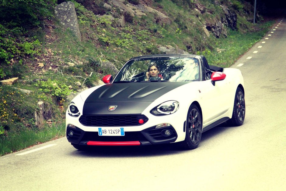 Abarth 124 Spider - Galerie Foto