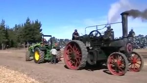 Aburi vs. motorina: ce tractor crezi ca este mai puternic?