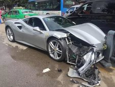 Accident cu Ferrari 488 GTB