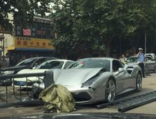 Accident cu Ferrari 488 GTB