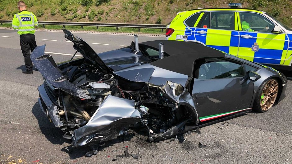 Accident Huracan Performante Spyder