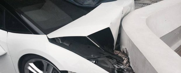 Accident in India cu un Lamborghini Gallardo - Momentul impactului