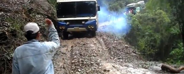 Accident mortal pe Drumul Mortii din Bolivia