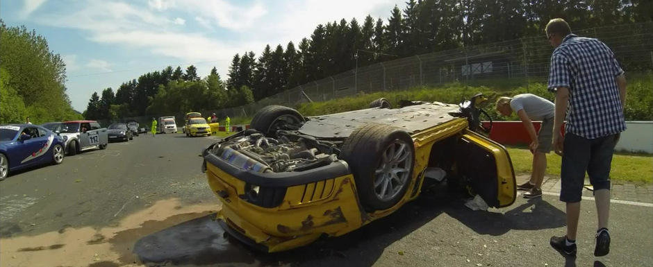 Accident socant in Iadul Verde: Un Porsche GT2 se face praf intr-o curba