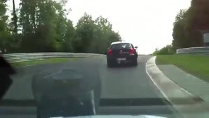 Accident spectaculos pe Nurburgring cu un BMW Seria 1