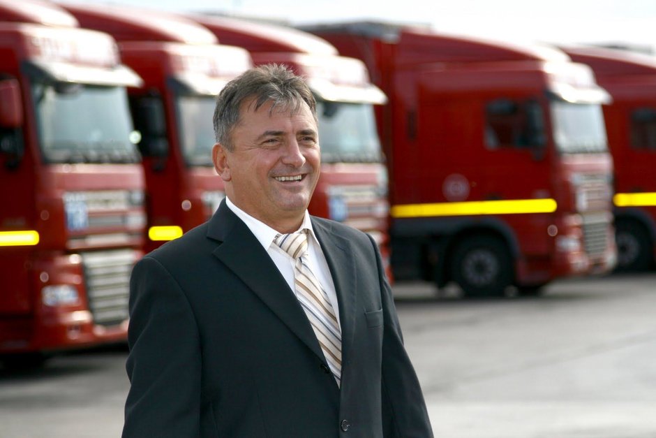 Acciza la carburant ne arunca in ridicol: Greva generala a transportatorilor se va tine pe autostrazi de imprumut Acciza la carburant ne arunca in ridicol: Greva generala a transportatorilor se va tine pe autostrazi de imprumut