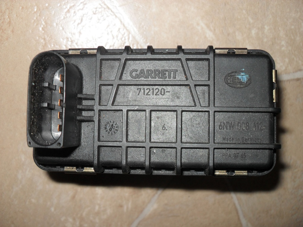 Acctuator Motoras 6NW008412 Garret Mercedes w211