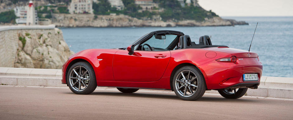 Aceasta e sansa ta sa admiri noua Mazda MX-5 din toate unghiurile si pozitiile Aceasta e sansa ta sa admiri noua Mazda MX-5 din toate unghiurile si pozitiile