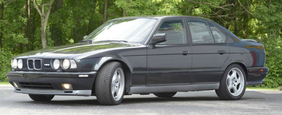 Acest BMW M5 E34 isi cauta un nou proprietar. Adevarata surpriza se afla sub capota Acest BMW M5 E34 isi cauta un nou proprietar. Adevarata surpriza se afla sub capota