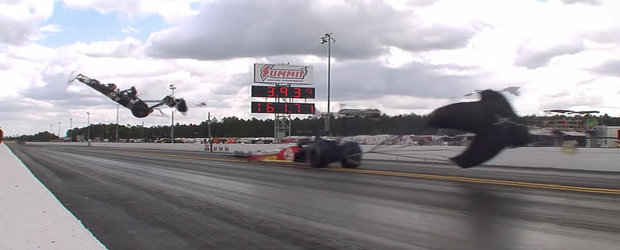 Acesta a fost votat cel mai spectaculos accident la cursele de drag-racing in 2015