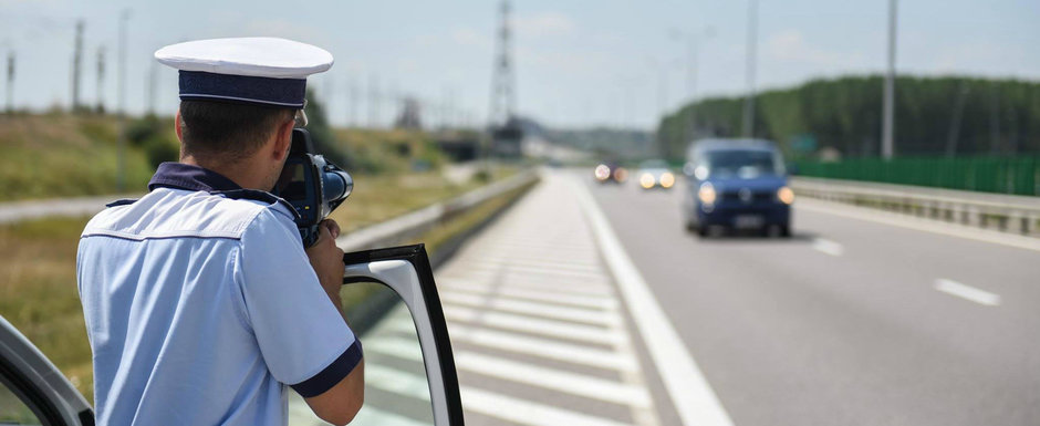 Actiunea Politiei s-a incheiat: 11.000 de amenzi si 1.027 de permise retinute din cauza vitezei excesive Actiunea Politiei s-a incheiat: 11.000 de amenzi si 1.027 de permise retinute din cauza vitezei excesive