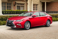 Actuala generatie Lexus ES