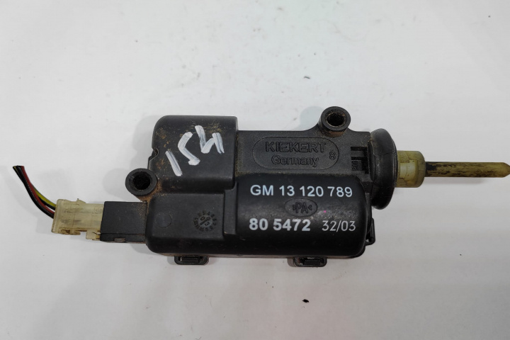 Actuator capac rezervor GM13120789 / 805472 Opel Zafira A [facelift] [2003 - 2005]