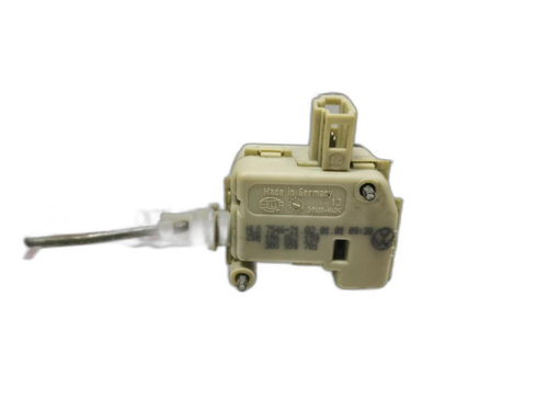 Actuator deschidere haion Seat Leon (1M1) Hatchback 2001 1.6 16v AUS SEAT LEON (1M1) [ 1999 - 2006 ]...