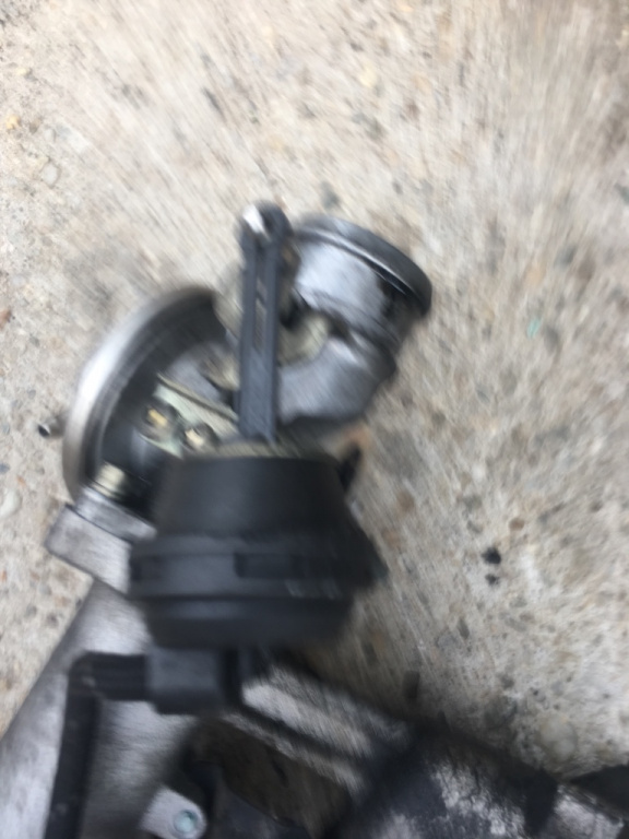 Actuator egr Volkswagen Golf 4 [1997 - 2006] Hatchback 5-usi 1.9 TDI MT (90 hp) 1J1)