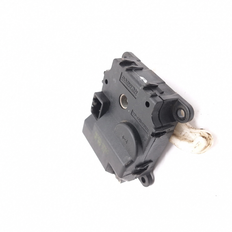 Actuator Electronic Aeroterma Kia SORENTO 1 (JC) 2002 - 2009 H400730750C, UNMIX2A2