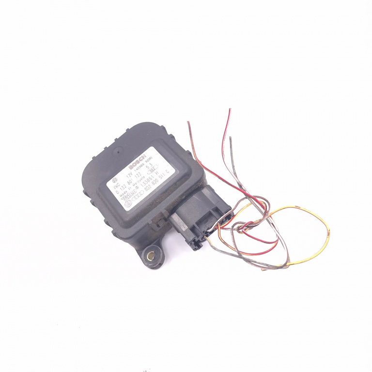 Actuator Electronic Audi A4 B5 (8D) 1994-2001 Aeroterma 8D2820511C, 0132801122, 133861H, 19673801, 140398306 Bosch,Vmc, Valeo