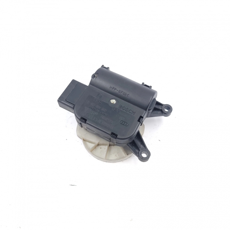 Actuator Electronic Audi A4 B6 (8E) 2000-2004 Aeroterma 0132801302, 8E18205110, 663827Hc, 0703012 Bosch