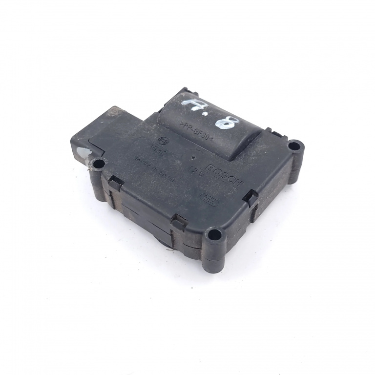 Actuator Electronic Audi A8 (4E) 2002-2009 Aeroterma 0132801323, 4E0820511, 1168802241 Bosch