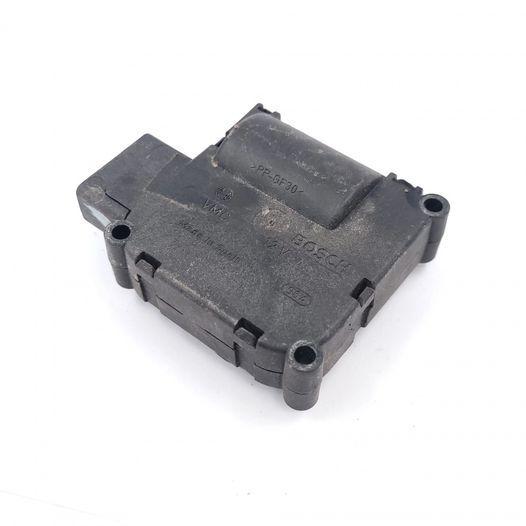 Actuator Electronic Audi A8 (4E) 2002-2009 Aeroterma 0132801323, 1168802241, 4E0820611 Bosch